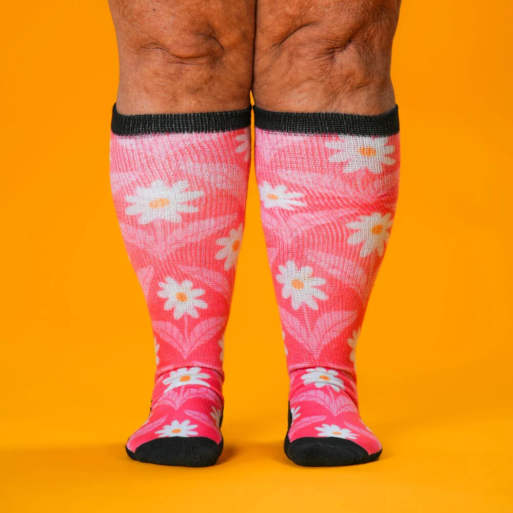 Coral Daisy EasyStretch™ Socks - Image 3