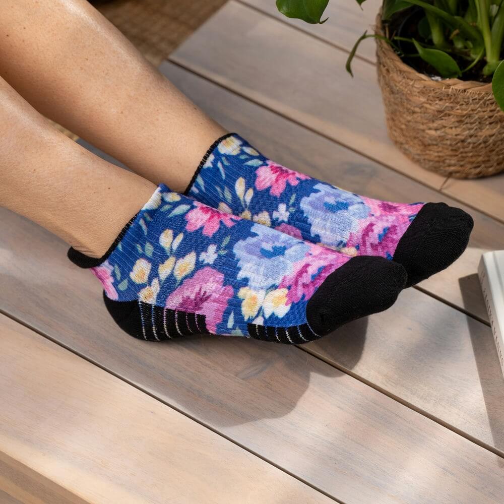 Floral Ankle Compression Socks - Image 4